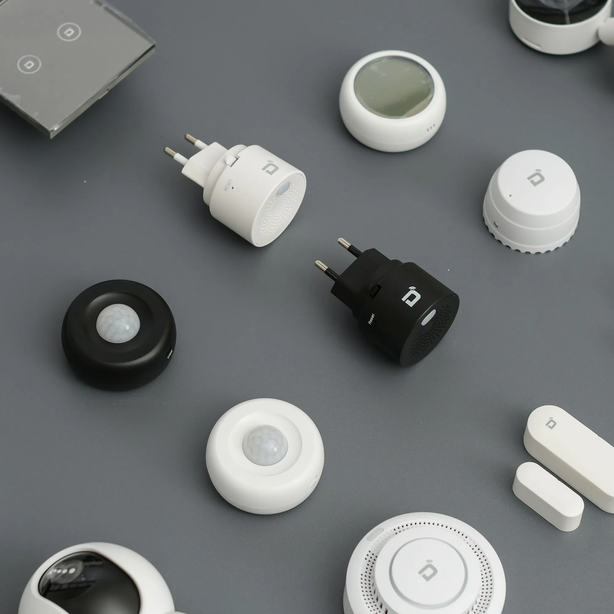 Slimme apparaten met Matter, Thread, Zigbee en wifi